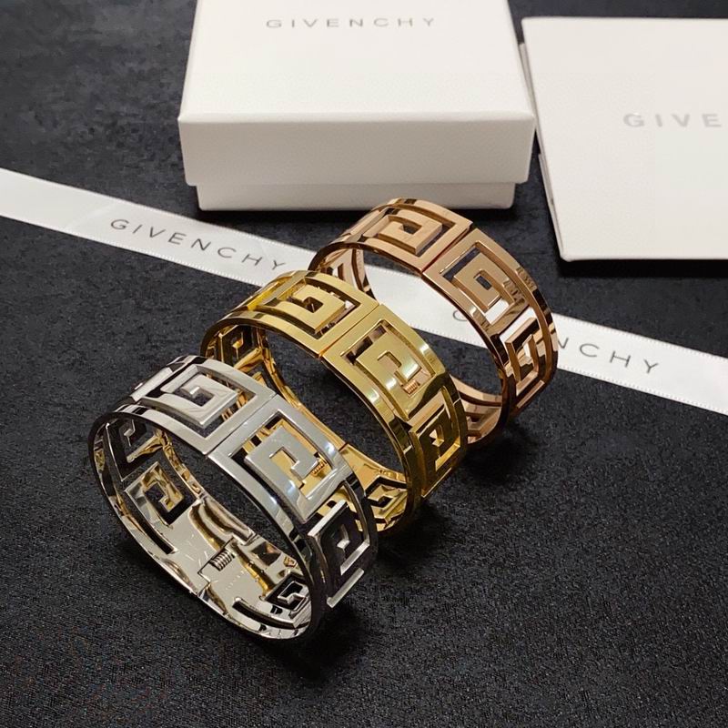 Givenchy bracelet 04yxh02